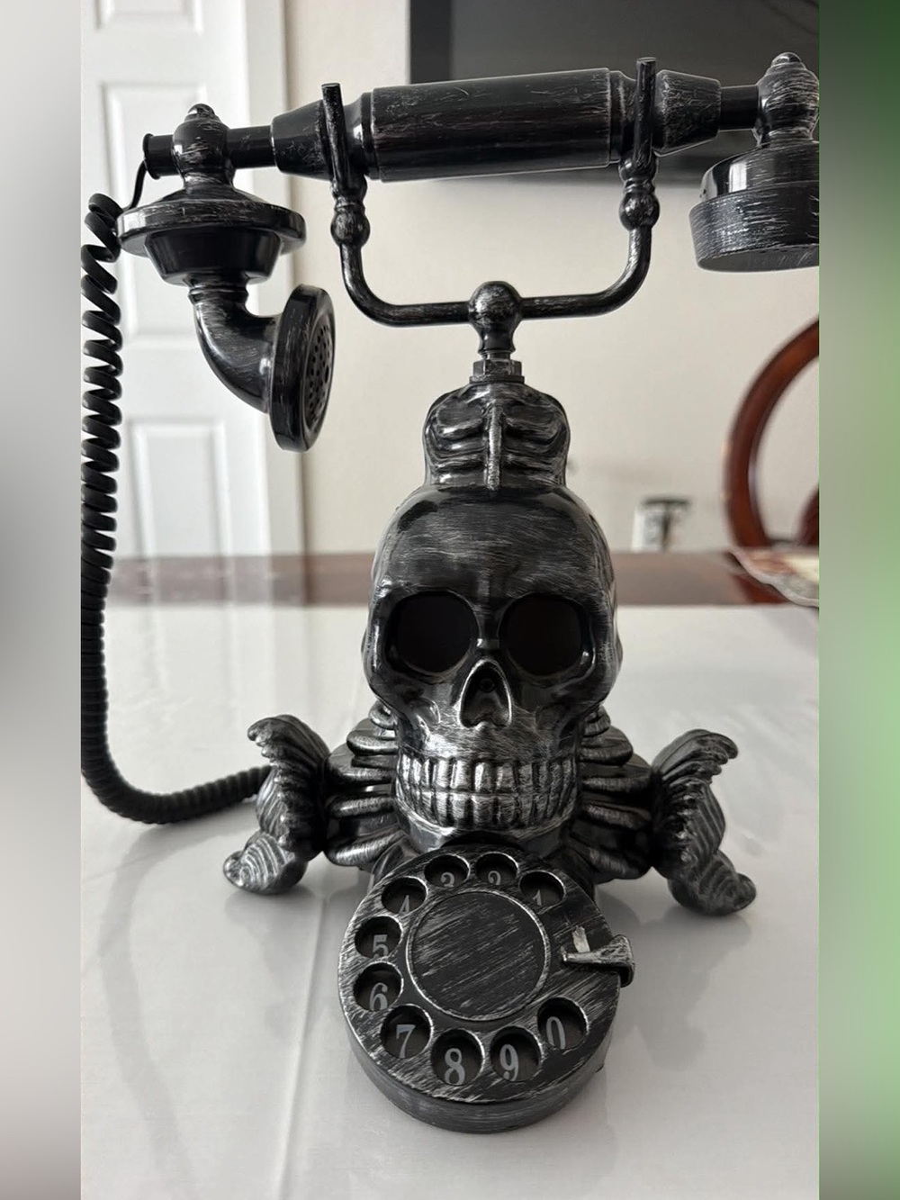 Skull Vintage-Style Black Decorative Telephone Sculpture